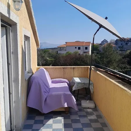 Apartament With A Parking Space Mirca, Brac - 23908
