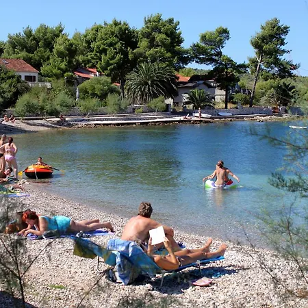 Apartament With A Parking Space Mirca, Brac - 23908