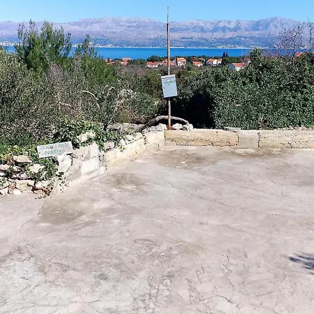 With A Parking Space Mirca, Brac - 23908