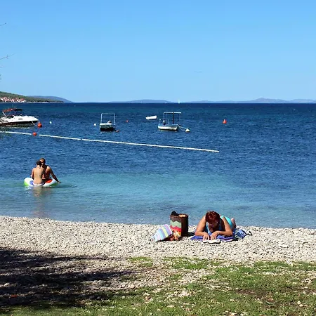 Appartamento With A Parking Space Mirca, Brac - 23908 *